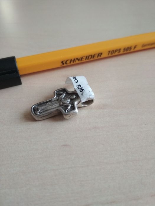 Нов масивен сребърен кръст, медальон