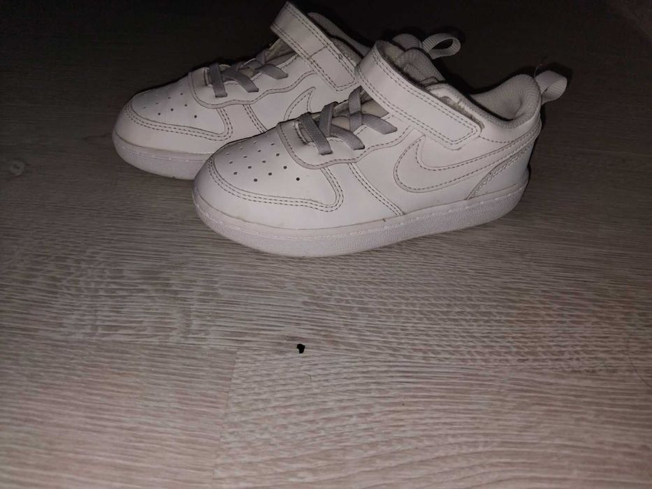 Детски маратонки найк