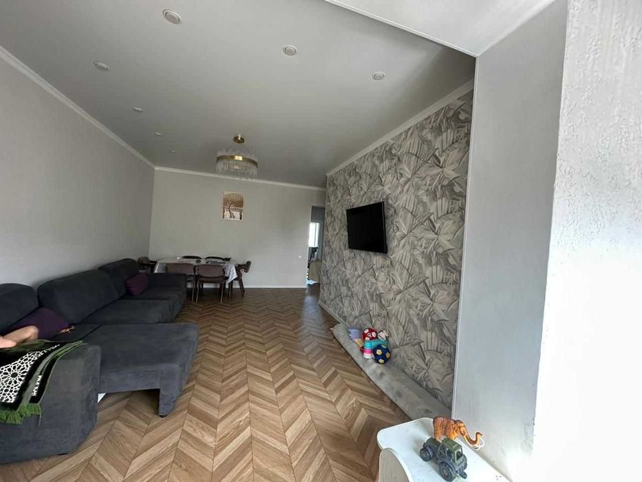 Срочно продам 3- комнатную квартиру!