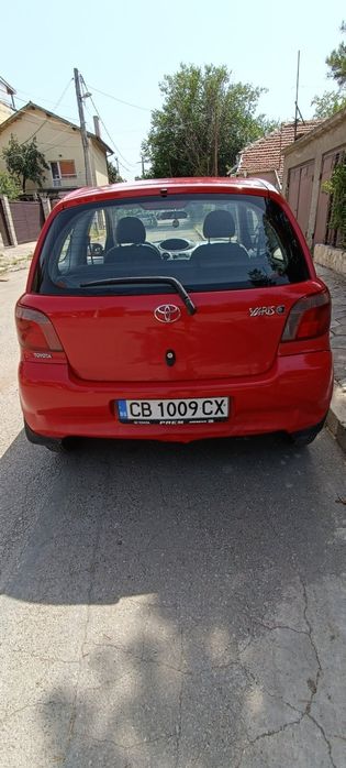 Лек автомобил Toyota Yaris