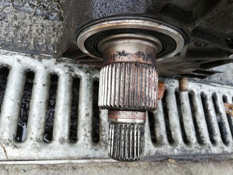 Cutie transfer diferențial centrala Hyundai tucson 4x4 20 crdi 140cai