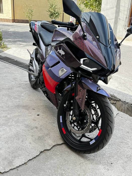 Продается Кавасаки h2 250 кубов реприка 2024 года идеальное состояние