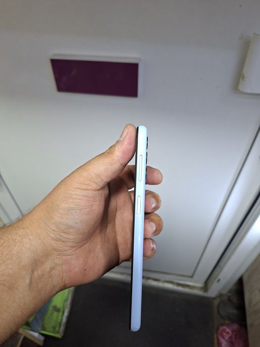 Samsung A 13 joyi 32gb rangi havo rang