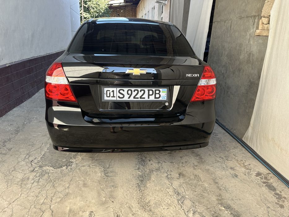 Nexia 3 qora Mehanika  tozza