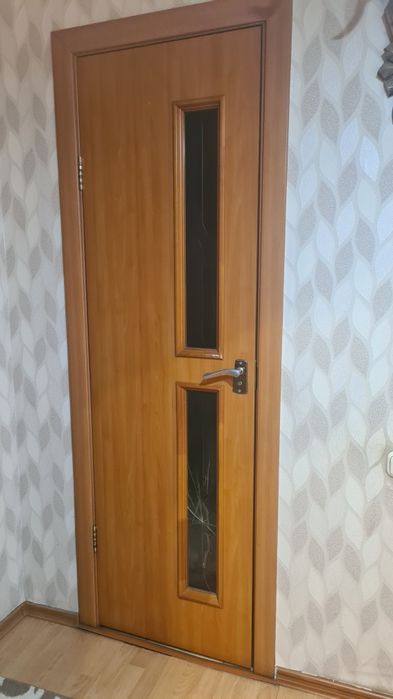 Продам межкомнатные двери