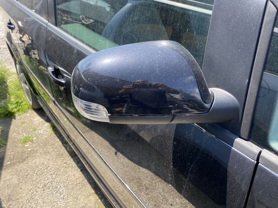 дясно огледало туаран vw touran 2004г