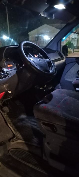 Продаю Мерседес Вито