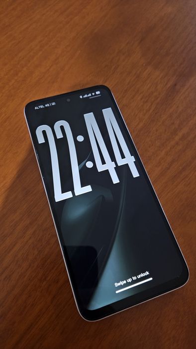 Продам телефон Xiaomi Redmi 13