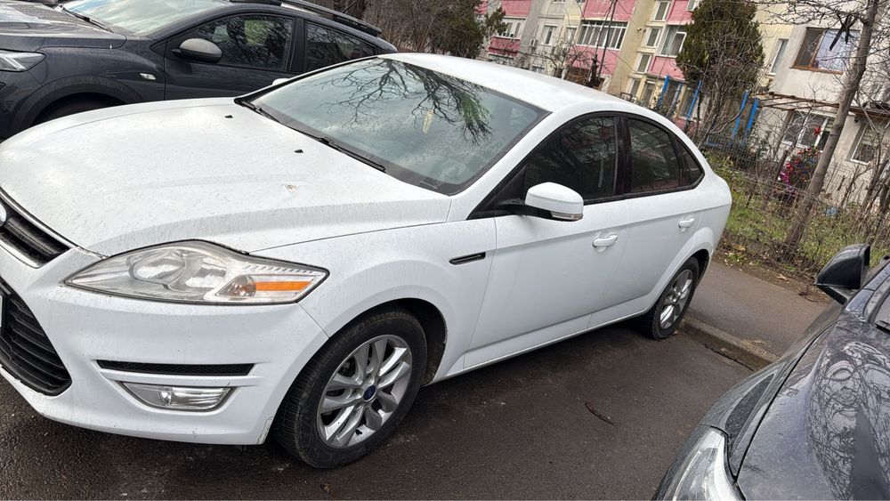 Inchiriez masina / Rent a car / Food delivery GLOVO BOLT WOLT