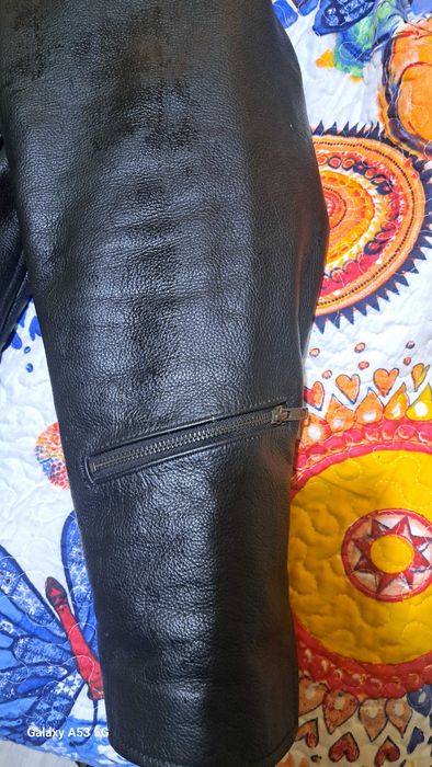 Кожено мото яке.