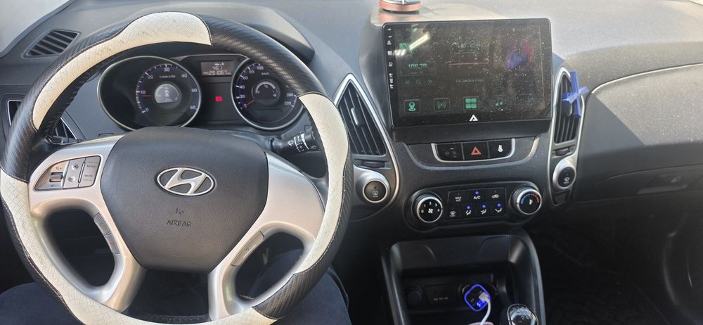 Hyundai ix 35  4x2