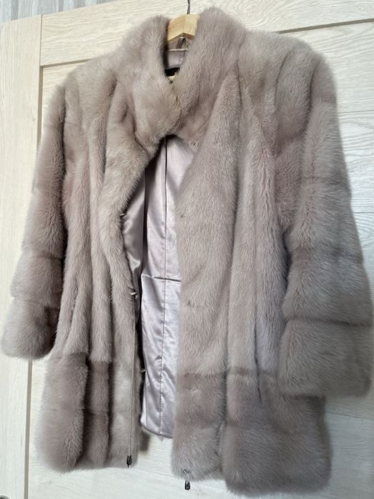 Норковая шуба 300 000 торг