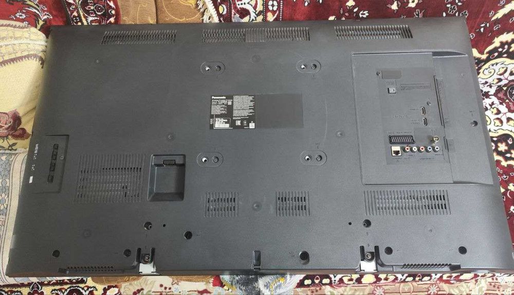 Телевизор Panasonic Smart TX-42ASR600