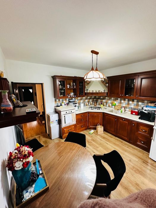 Casa de inchiriat Dragomiresti Deal