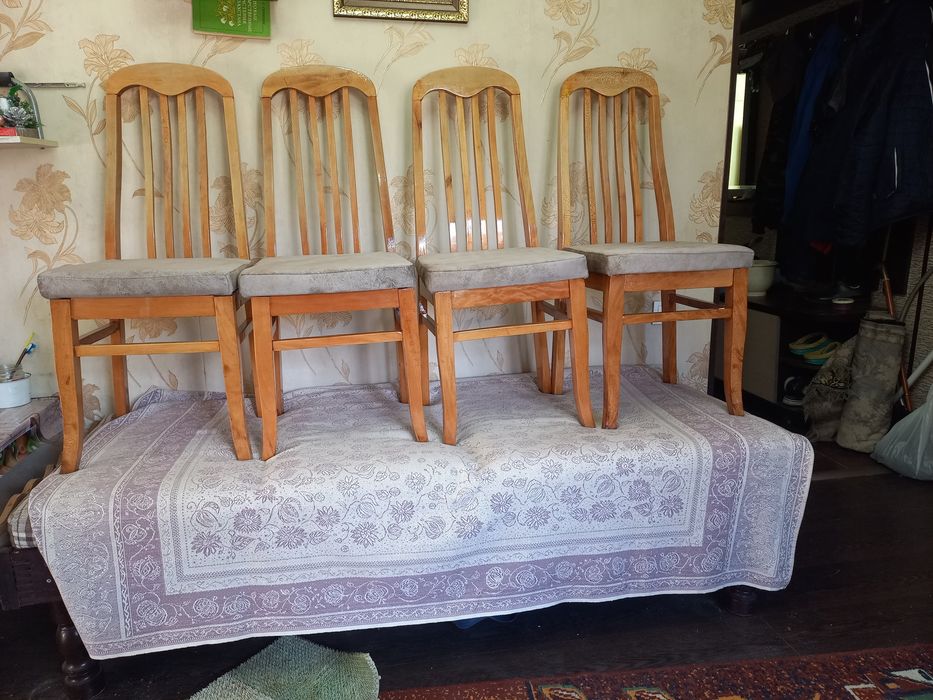 Стулья авторского исполнения