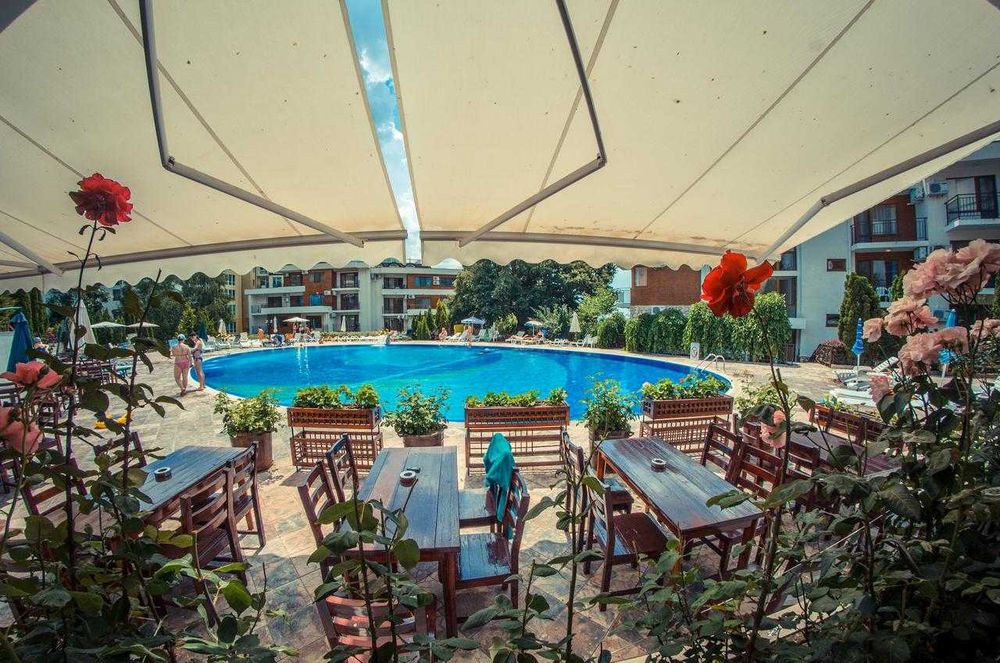 Продава се Двустаен апартамент в к.к. Елените - 66 кв.м за 1410 €/кв.м - Снимка #12