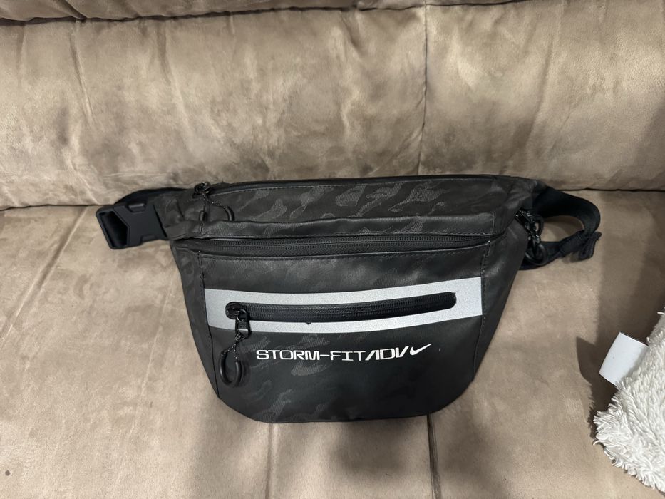 Мъжка чантичка nike