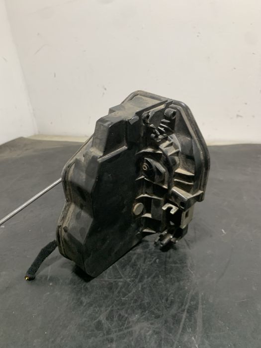 Broasca usa stanga Fata Bmw E60 E61 Seria 7 E65 E66 | 7036169