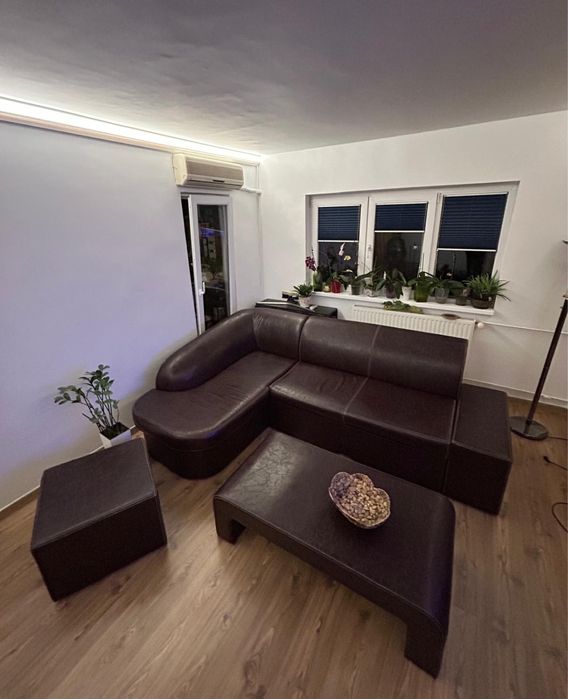 Vând set colțar extensibil
