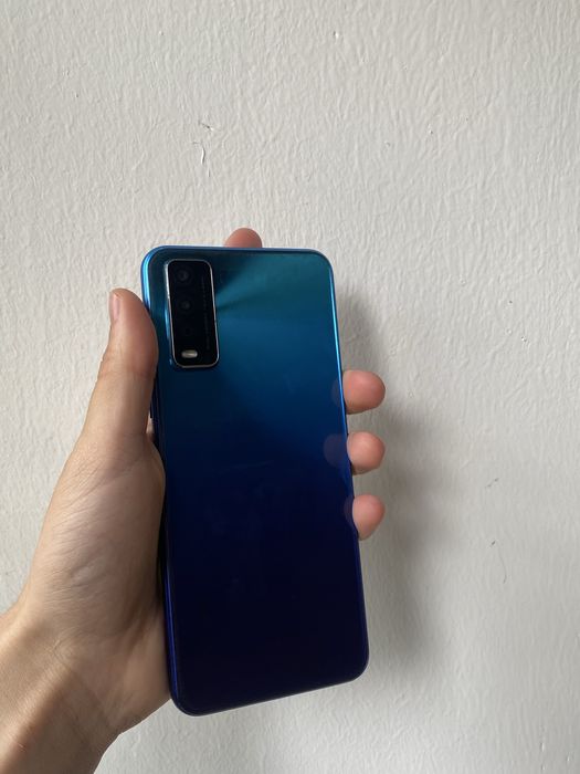Продам телефон vivo