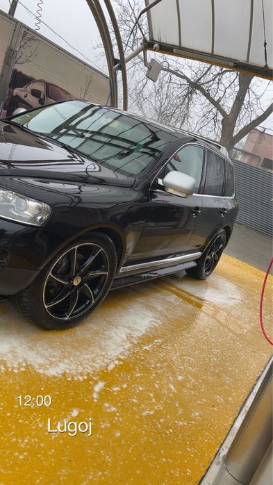 VOLKSWAGEN Touareg 0 — imagine 3