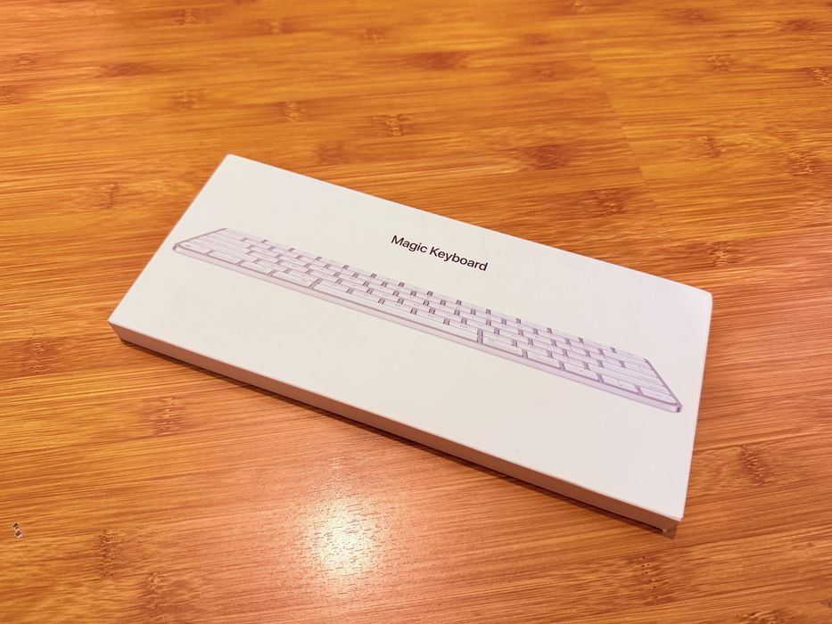 Apple Magic Keyboard / with numeric pad , USB C , noi, sigilate