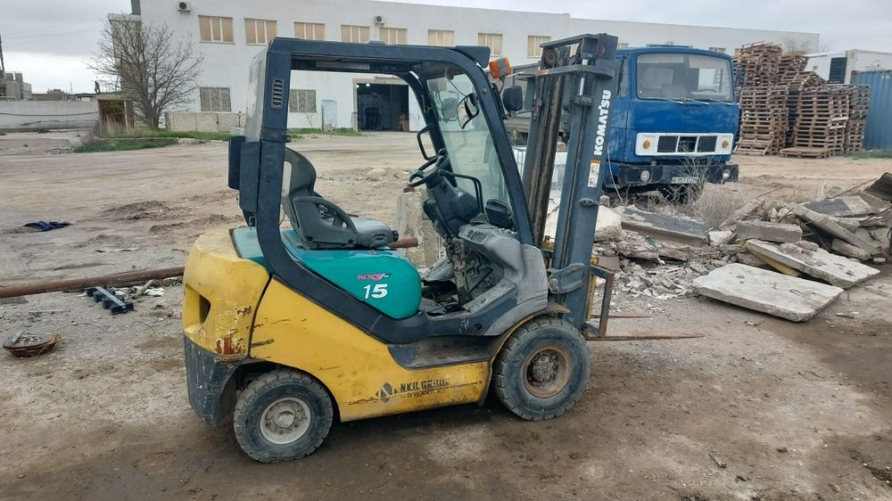 Кара вилочный погрузчик