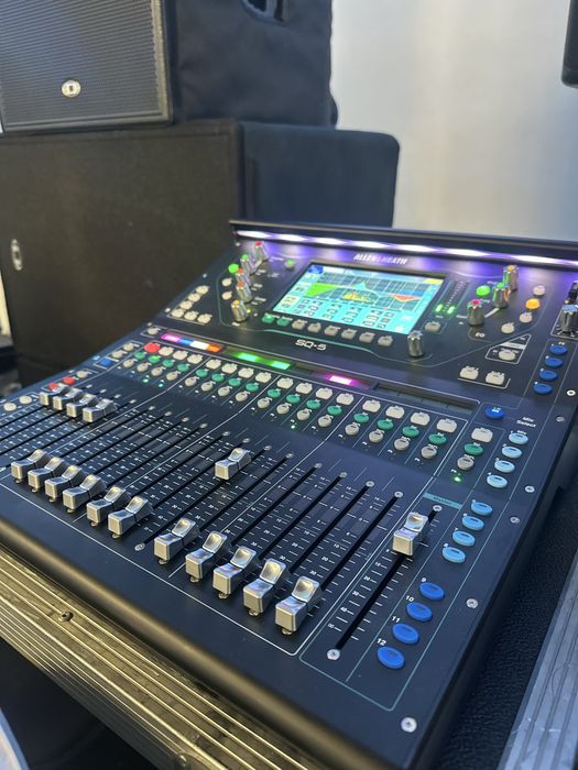 Mixer digital Allen & Heath SQ5