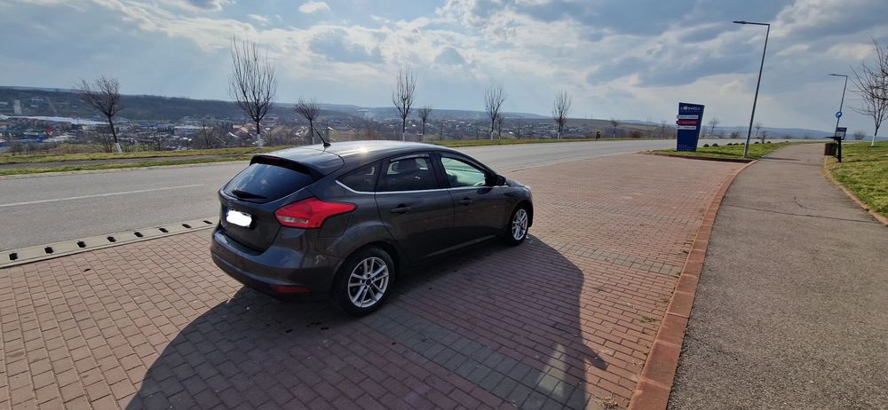 FORD Focus 2017 — imagine 5