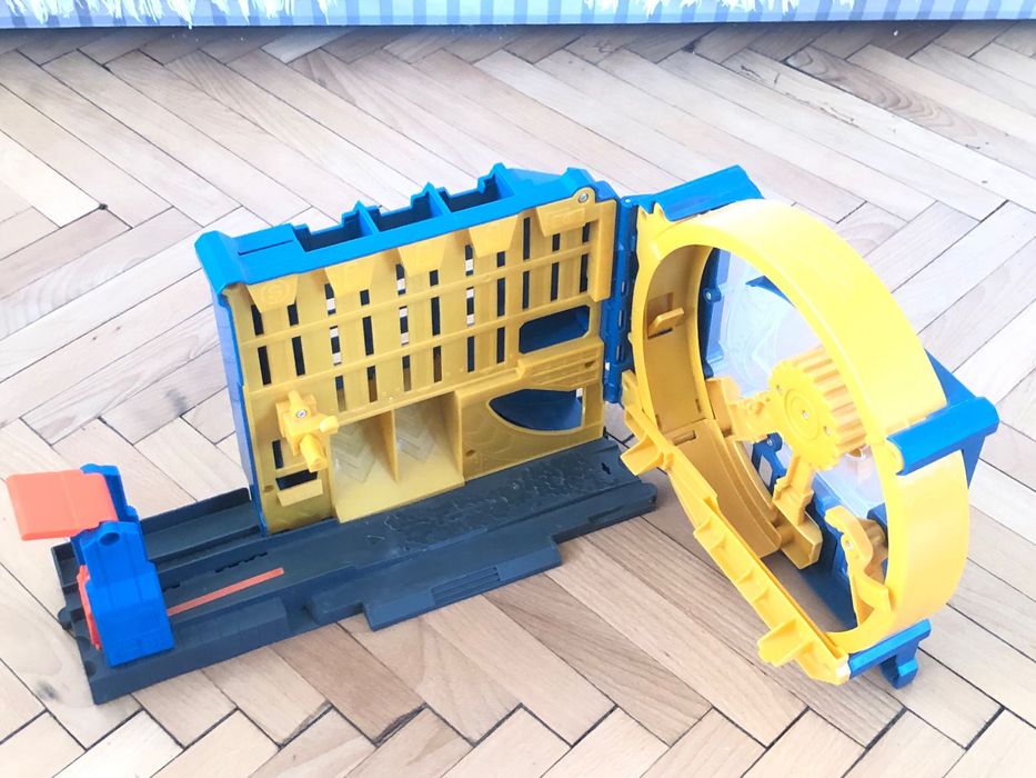 Hot Wheels - писти, камиони, комплекти