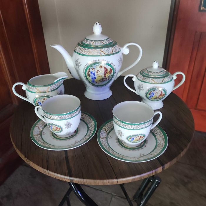 Сервиз костен порцелан