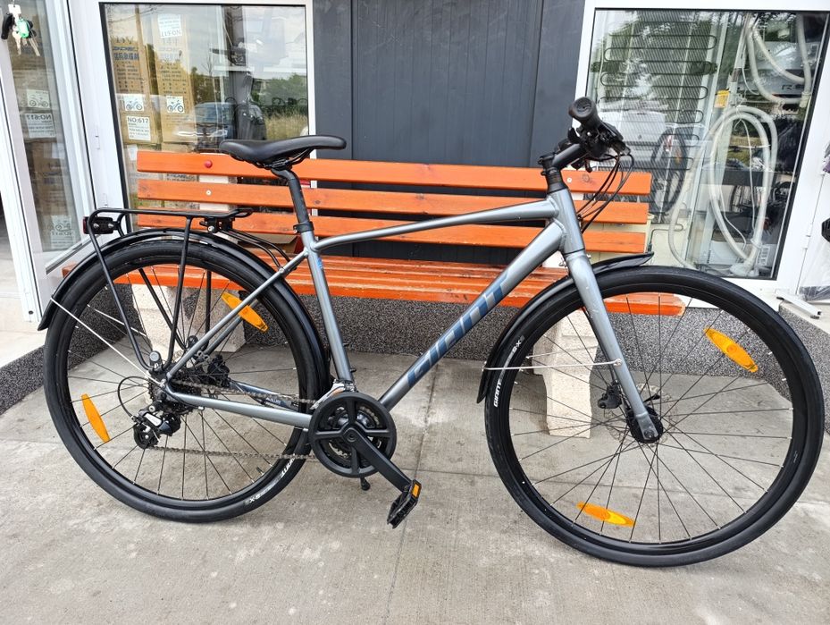 Градски велосипед Giant escape 28/М