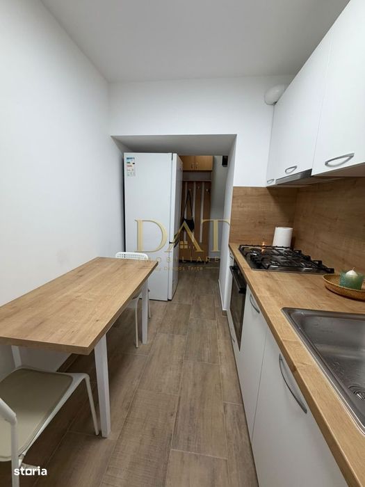 Apartament 3 camere, etaj intermediar, zona BIG — fotografia 3