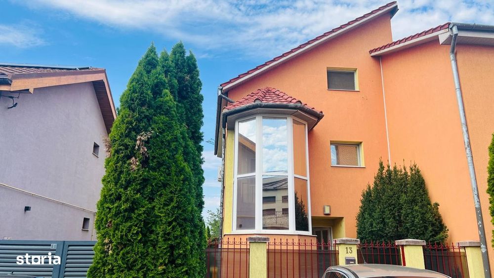 Casă spațioasă în zona Intim