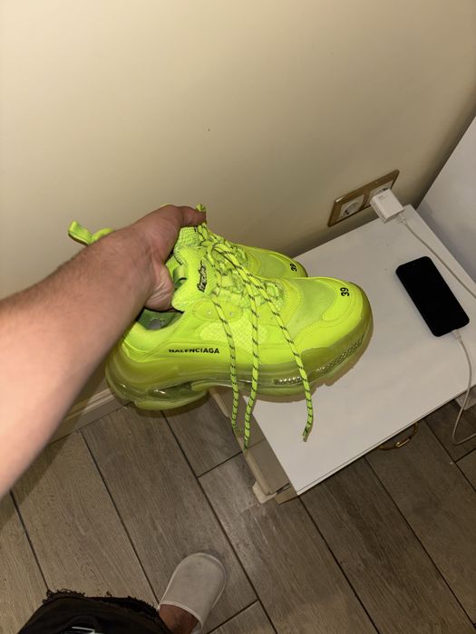 Balenciaga triple s neon , marimea 39