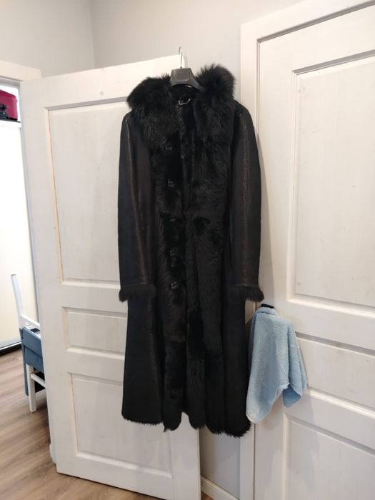 Продам дубленку новую