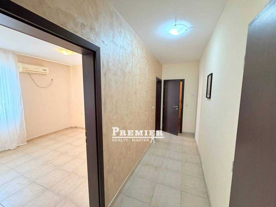 Продава се Тристаен апартамент в к.к. Слънчев бряг - 74 кв.м за 878 €/кв.м - Снимка #17