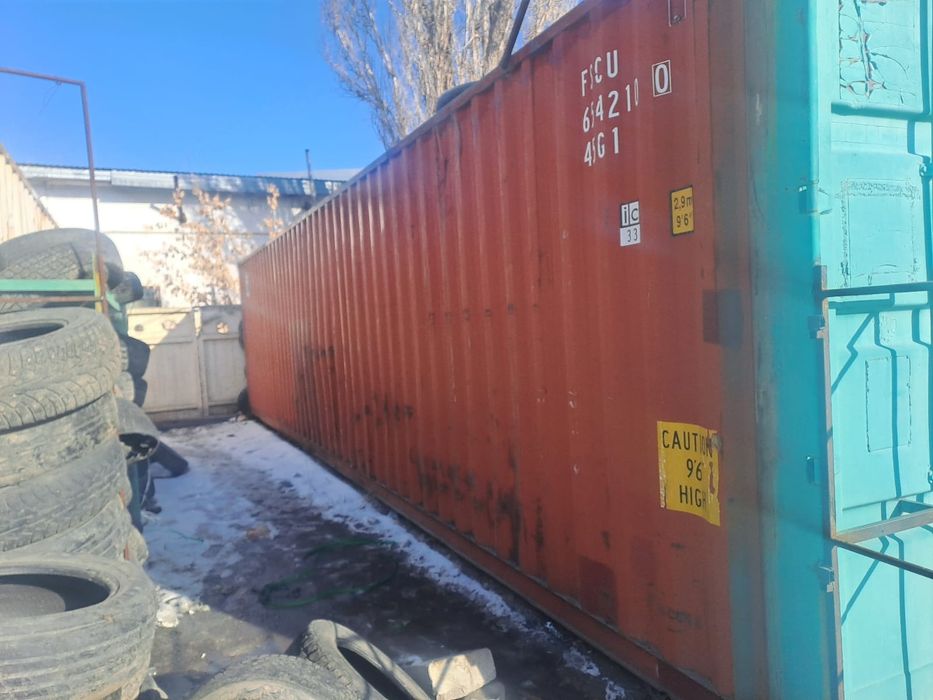 Продам 40 тон морской контейнер в хорошем состоянии  обращаться по ном