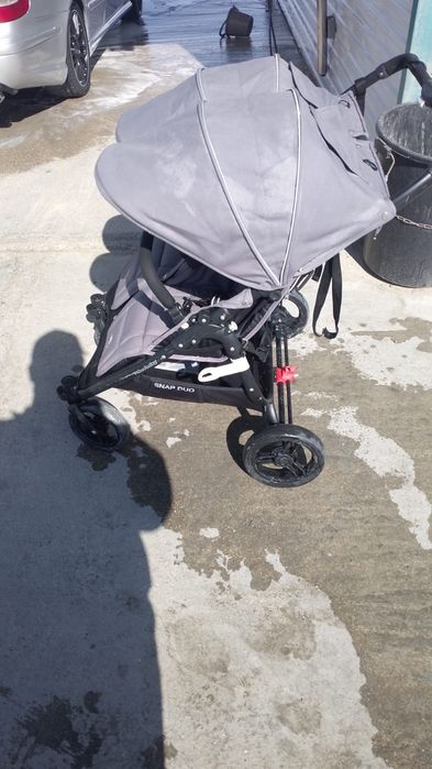 Коляска егіздердің сатылады