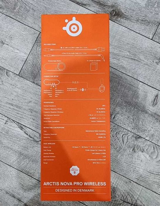 SteelSeries Arctis Nova Pro Wireless наушники