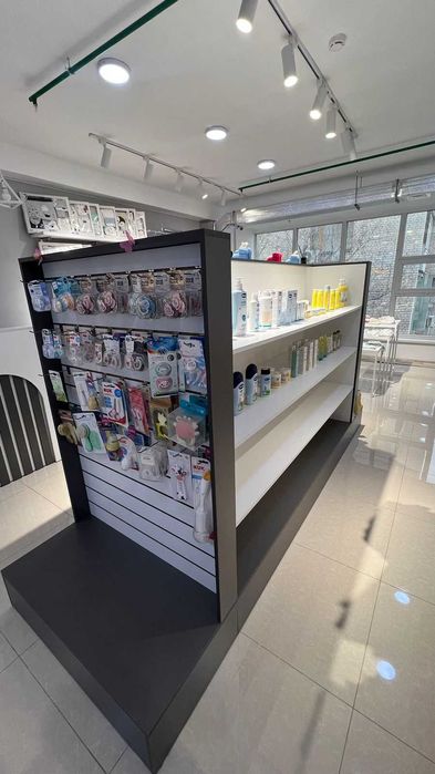 Торговый стеллаж