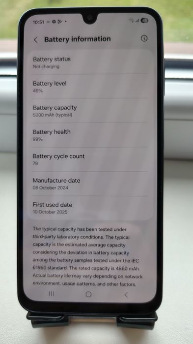 Vând Samsung Galaxy a16 4G,99% baterie,impecabil,plus 3 huse și cablu