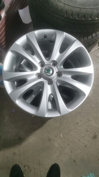 Ser Jante Skoda 17