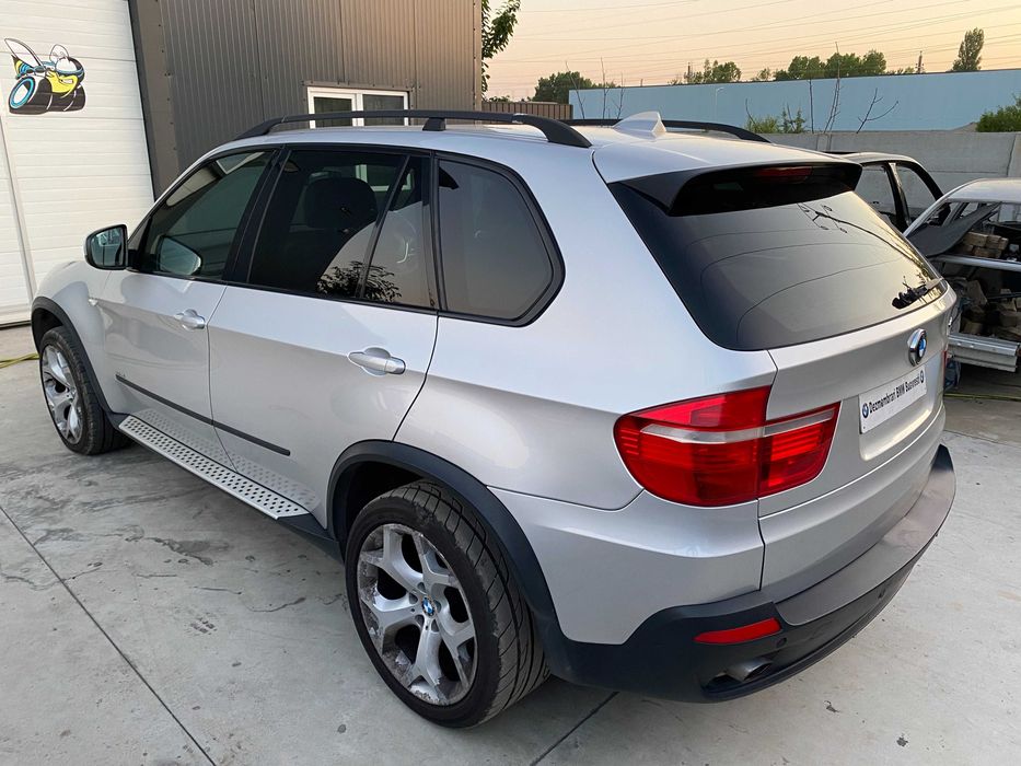 Dezmembrez BMW X5 E70 3.0sd 286cp 2008