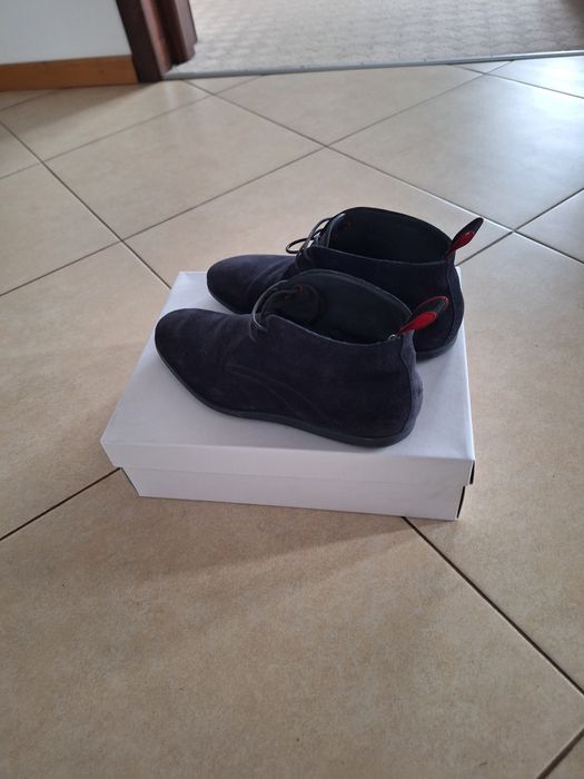 Ghete Hugo Boss, marimea 41, impecabile!!