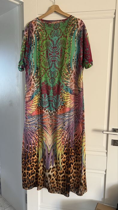 Продам одежду б/у, одевалось 2-3 раза