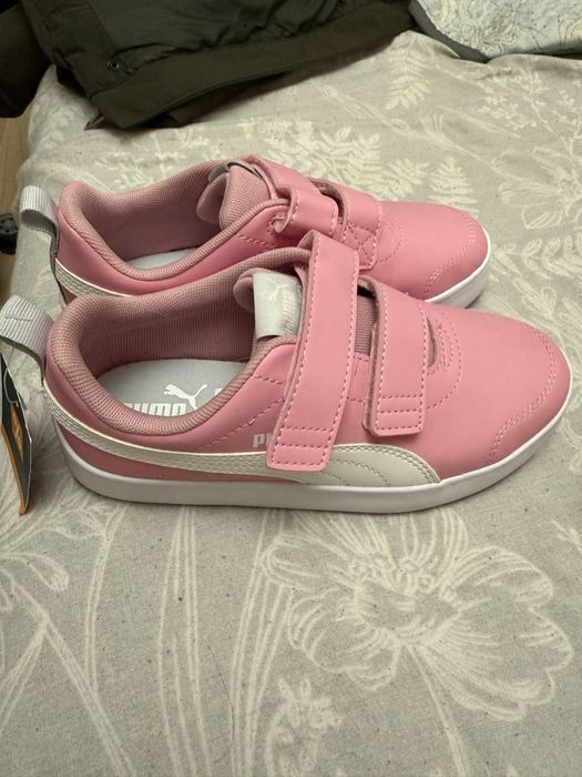 Продам детскую обувь