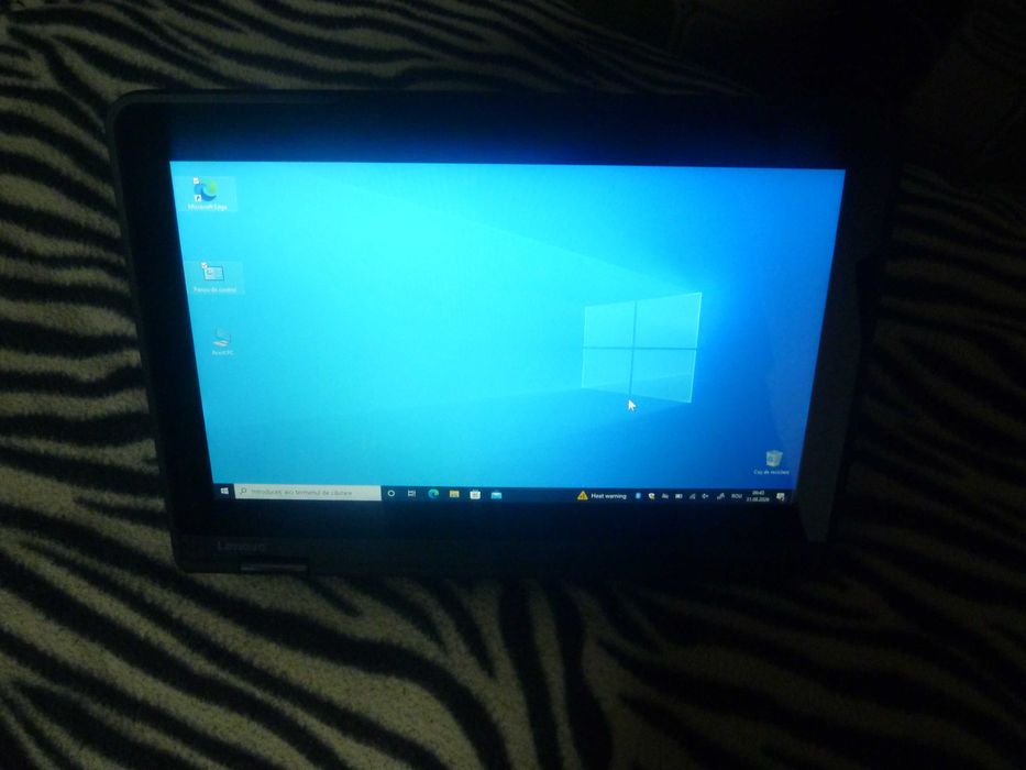 laptop si tableta LENOVO yoga 11 e,2 in 1, windows 10,,8gb ram, hard ssd 128gb,arata foarte bine