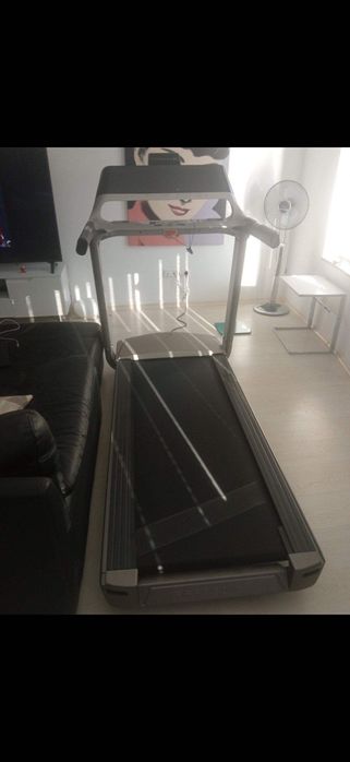 Бягаща пътека PARAGON X