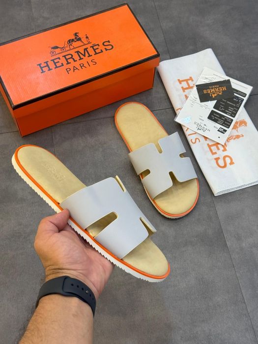 Мъжки чехли -много стилни